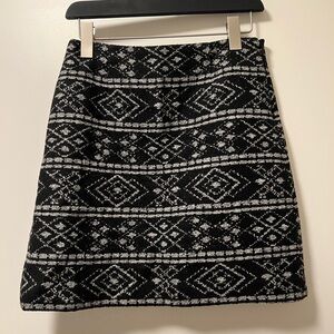 LOFT Black and White Geometric Mini Skirt